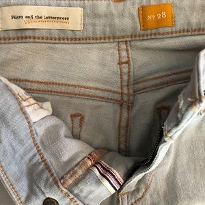 Anthropologie Pilcro skinny jeans, size 28